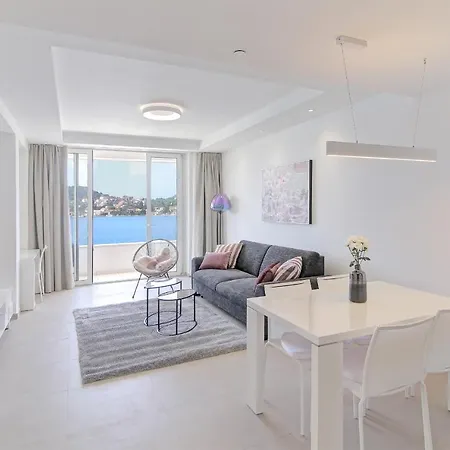 M #3- Sea View, Breakfast & Free Garage Parking * Zaton (Dubrovnik-Neretva)